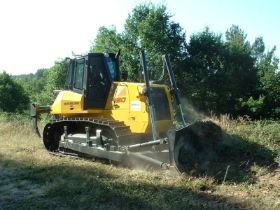 bulldozer d180_800x600.jpg